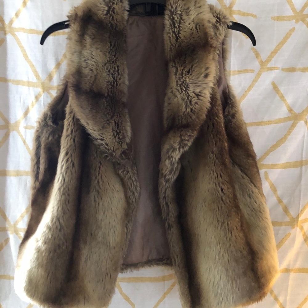 Woodland faux fox fur vest